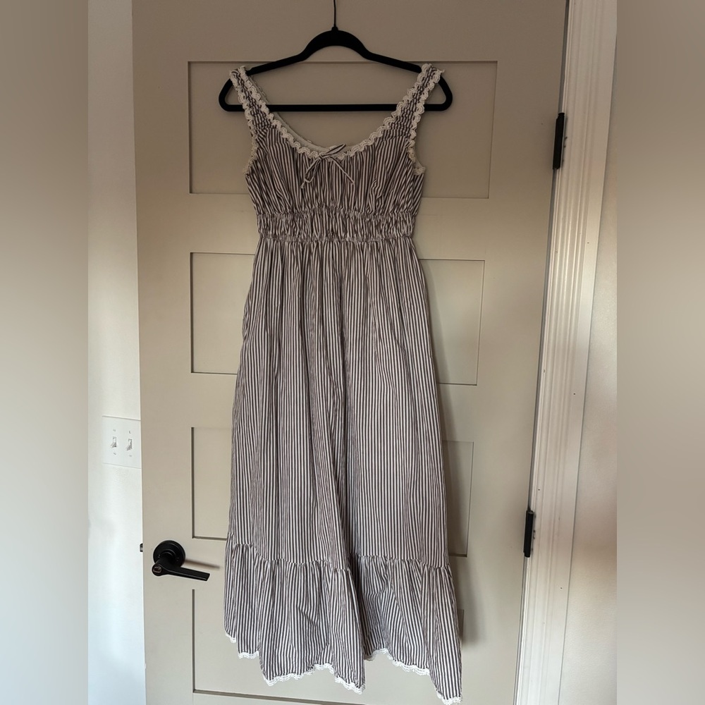 Lisbon dress